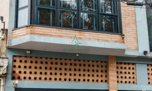 Loft à Venda no Jardim Guançã | 230m² | 1 Suíte | 2 Vagas | Porteira Fechada | Edícula + Escritório