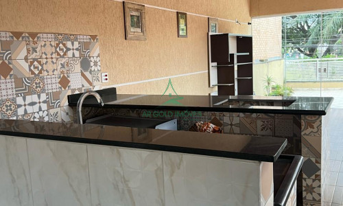 Casa à Venda no Jardim Guançã | 200m² | 1 Suíte | Área Gourmet 80m² | Edícula | 2 Vagas