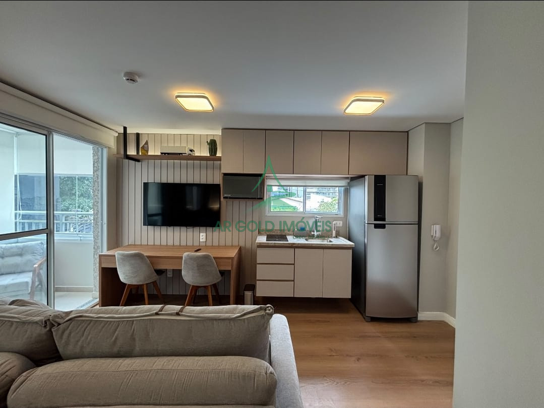 Studio à Venda em Pinheiros | 31m² | Mobiliado | Sacada Envidraçada | Lazer Completo | Welconx