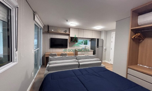 Studio à Venda em Pinheiros | 31m² | Mobiliado | Sacada Envidraçada | Lazer Completo | Welconx