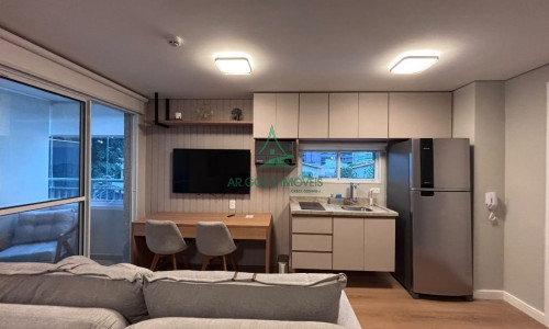 Studio à Venda em Pinheiros | 31m² | Mobiliado | Sacada Envidraçada | Lazer Completo | Welconx