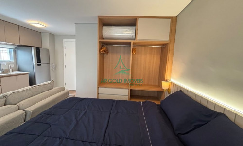 Studio à Venda em Pinheiros | 31m² | Mobiliado | Sacada Envidraçada | Lazer Completo | Welconx