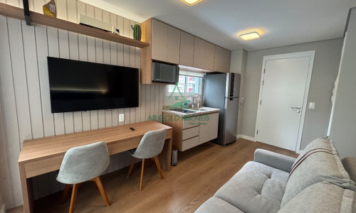 Studio à Venda em Pinheiros | 31m² | Mobiliado | Sacada Envidraçada | Lazer Completo | Welconx