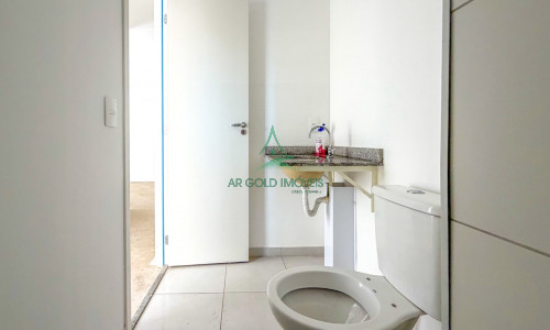 Apartamento à Venda na Água Branca | 42m² | 2 Dorms | Varanda | Lazer Completo | La Parque Lapa