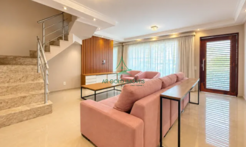 Casa à Venda na Granja Viana | 164m² | 3 Suítes | Mobiliada | 2 Vagas | Recanto Bel Fiori