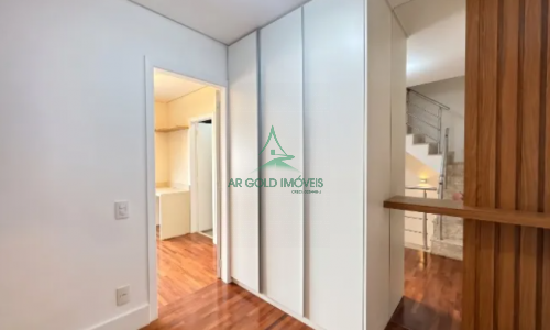Casa à Venda na Granja Viana | 164m² | 3 Suítes | Mobiliada | 2 Vagas | Recanto Bel Fiori