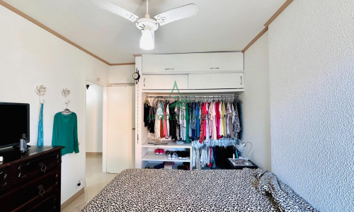 Apartamento à Venda na Enseada, Guarujá | 80m² | 2 Quartos | 1 Suíte | 2 Vagas