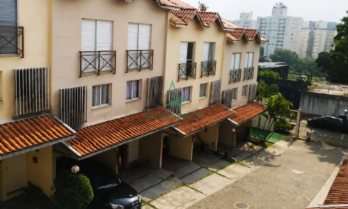 Casa de Condomínio à Venda na Pedreira | 84m² | 2 Dorms | Wallbox | Quintal | 1 Vaga
