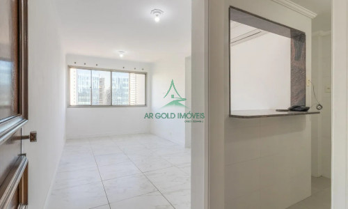 Apartamento à Venda no Campo Belo | 75m² | 3 Dorms | 2 Vagas | Reformado | Imperador