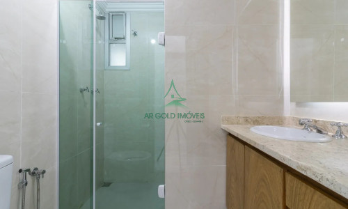 Apartamento à Venda no Campo Belo | 75m² | 3 Dorms | 2 Vagas | Reformado | Imperador
